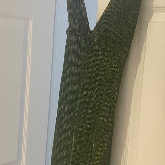 Superdown Hailee High Slit Maxi Dress in Green Metallic - Picture 3 of 4